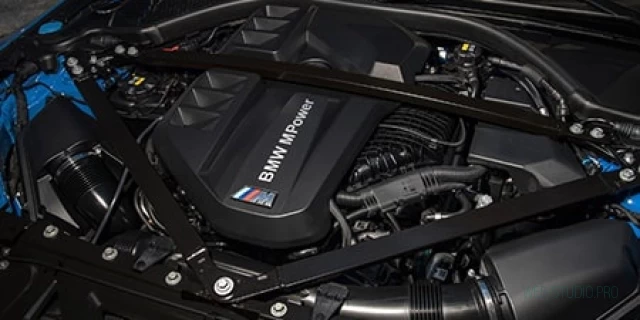 BMW M4 3BA-52AZ30 2022.5