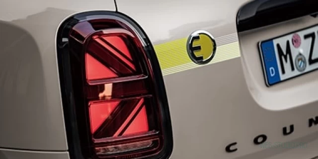 MINI COOPER S E CROSSOVER ALL4 ALBERT BRIDGE EDITION PHEV 3LA-22BS15 2022.11