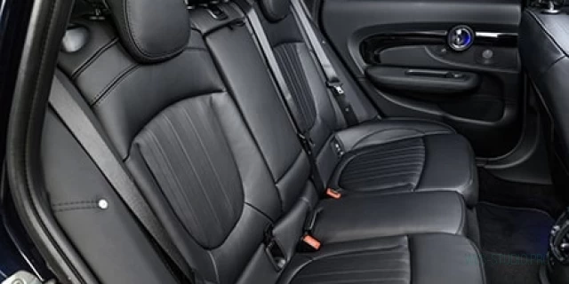 MINI JOHN COOPER WORKS CLUBMAN PREMIUM PLUS PACKAGE ESSENTIAL TRIM 3BA-JZJCWM 2023.4