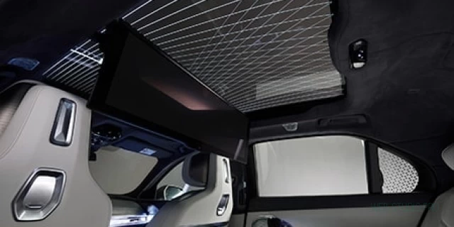 BMW i7 ZAA-52EJ89 2023.11