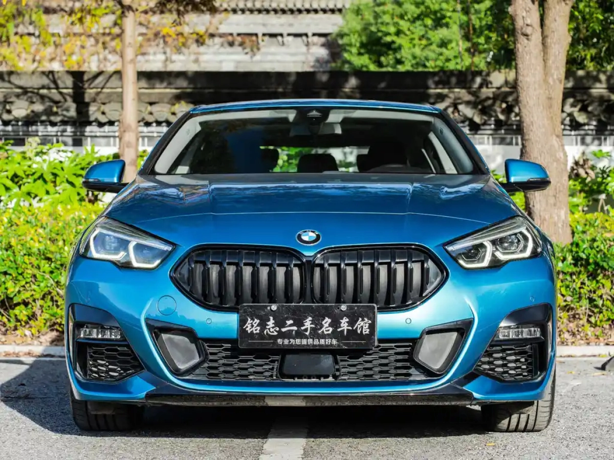 BMW 2-SERIES
