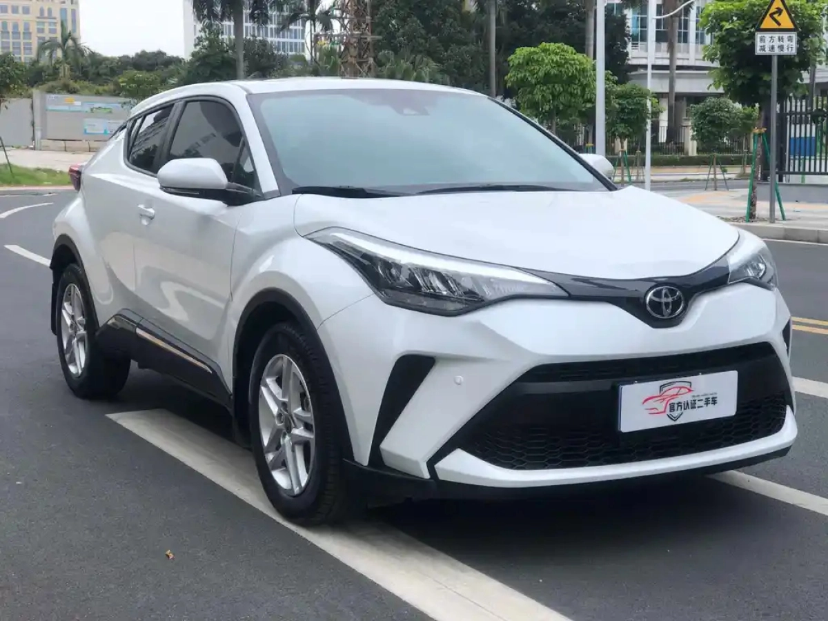 TOYOTA C-HR