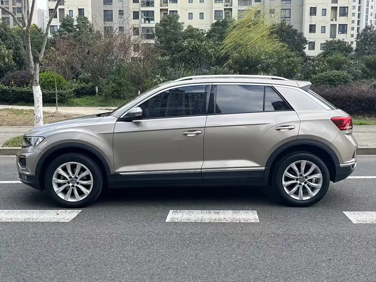 VOLKSWAGEN T-ROC TANGE