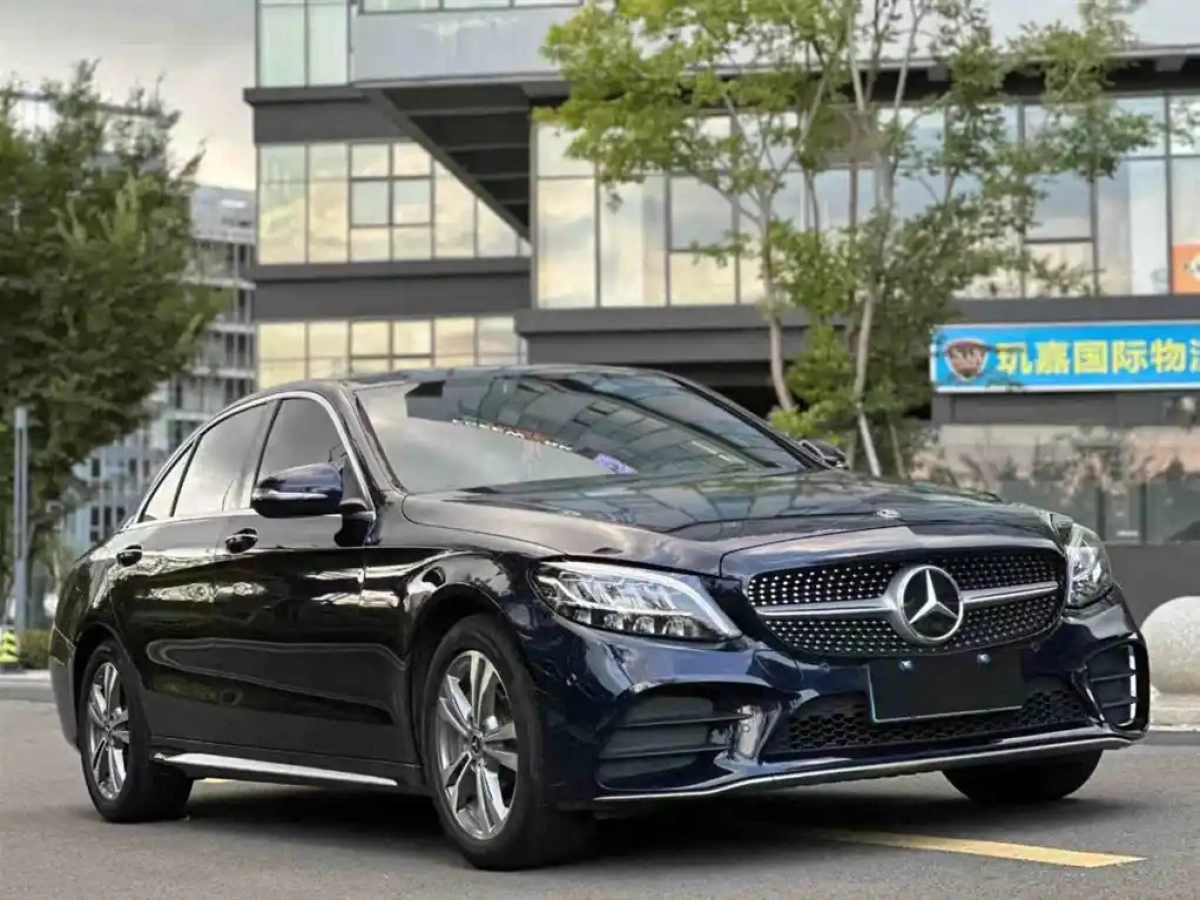 MERCEDES BENZ C-CLASS