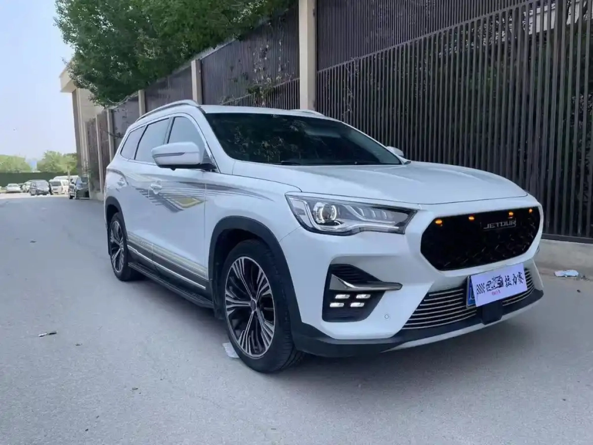 JETOUR X90