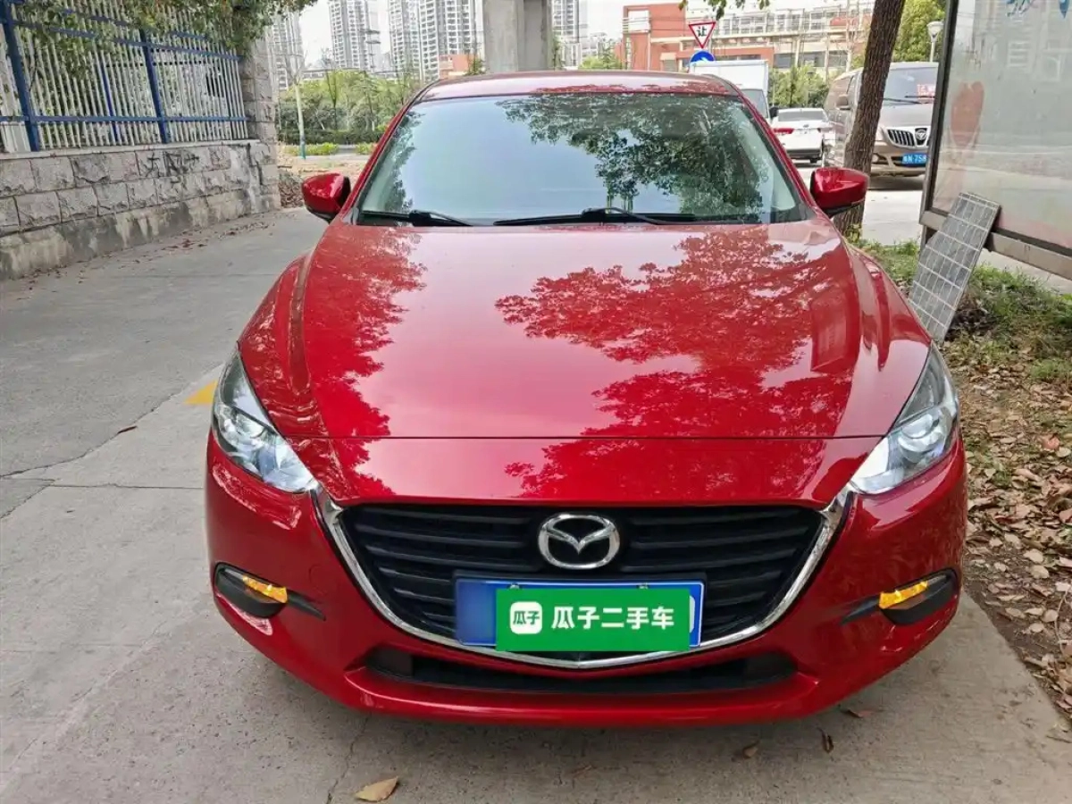 MAZDA 3 AXELA