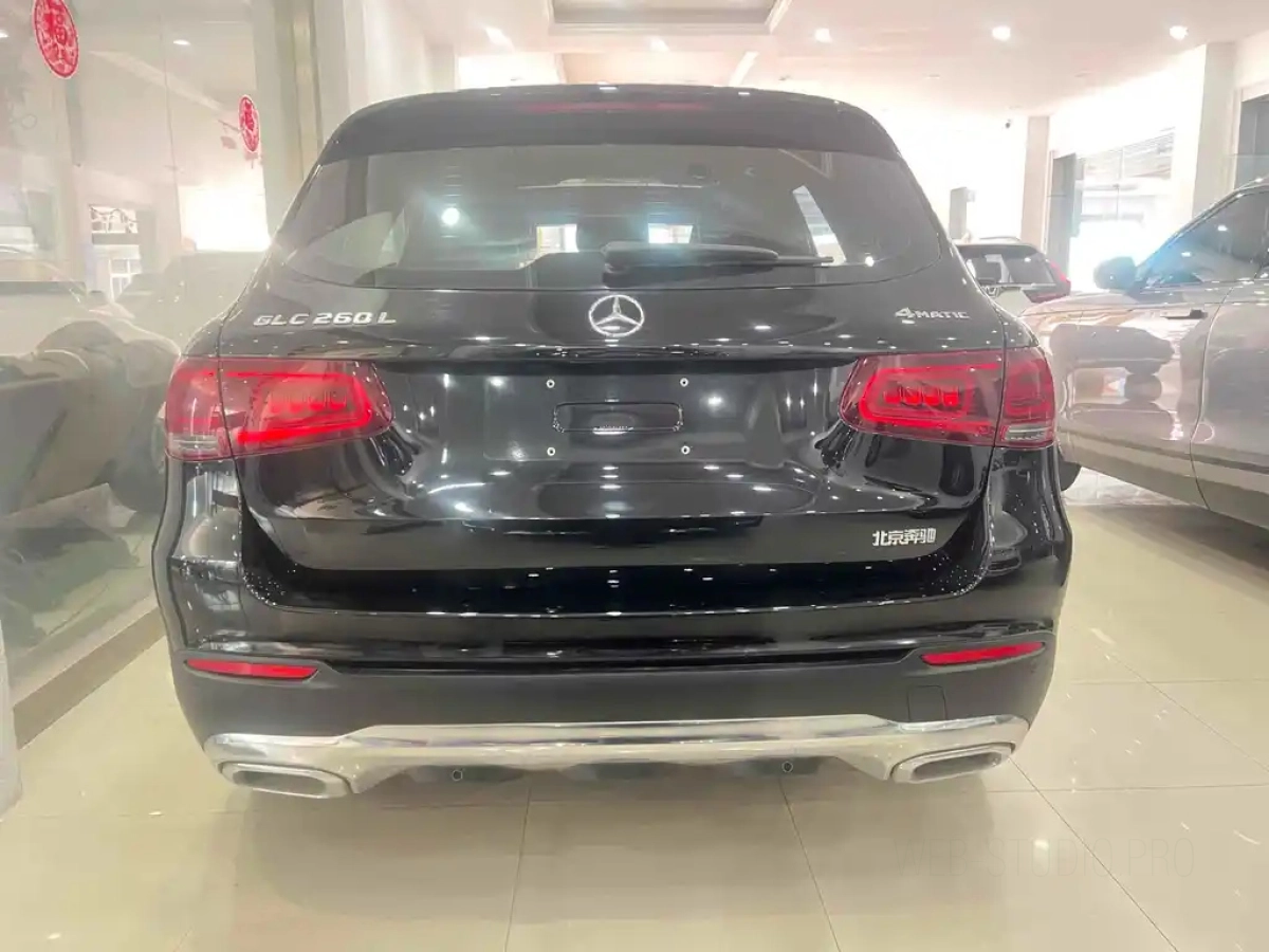 MERCEDES BENZ GLC