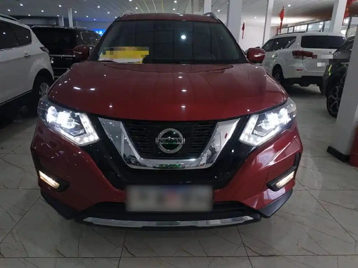 NISSAN X-TRAIL