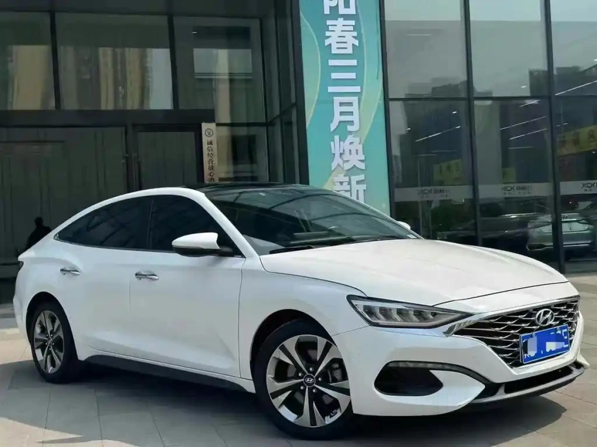 HYUNDAI LAFESTA
