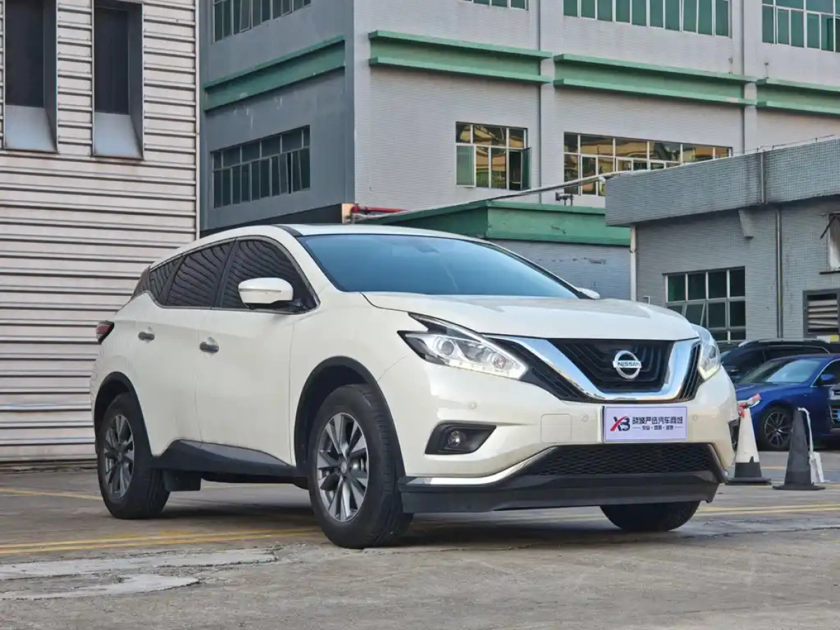 NISSAN MURANO