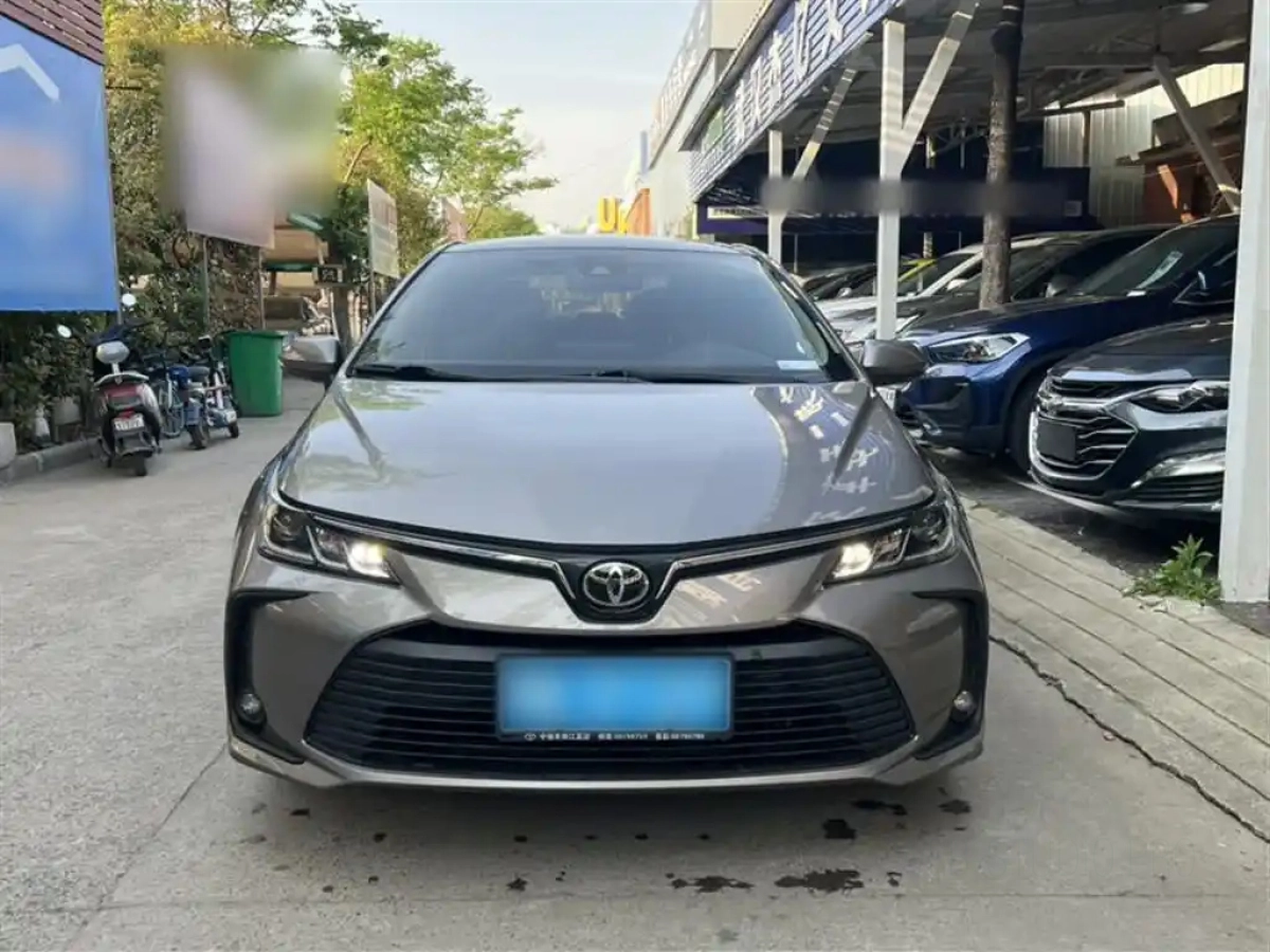 TOYOTA COROLLA