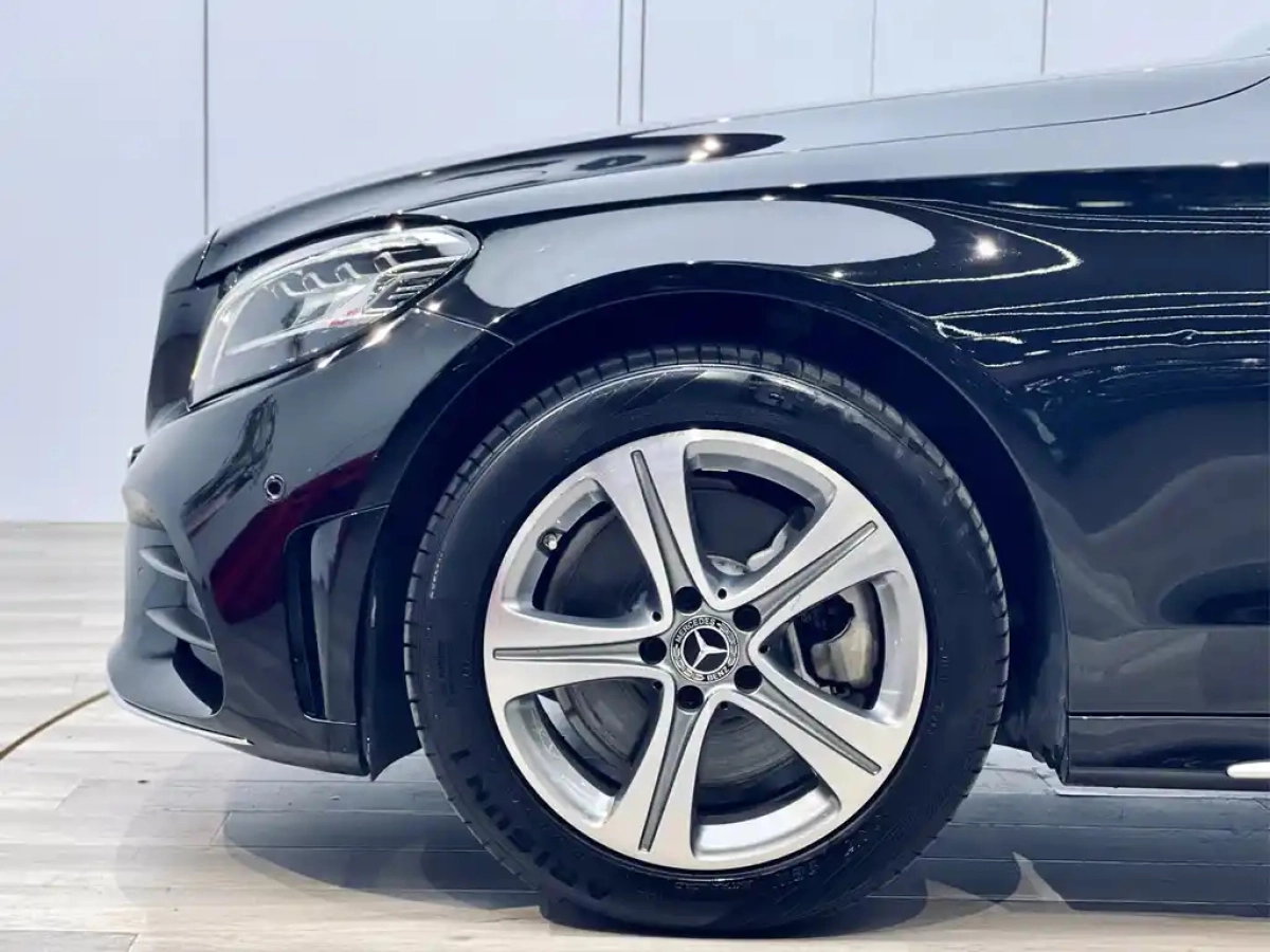 MERCEDES BENZ C-CLASS