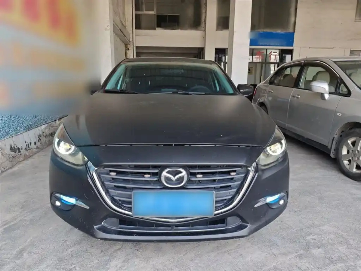 MAZDA 3 AXELA