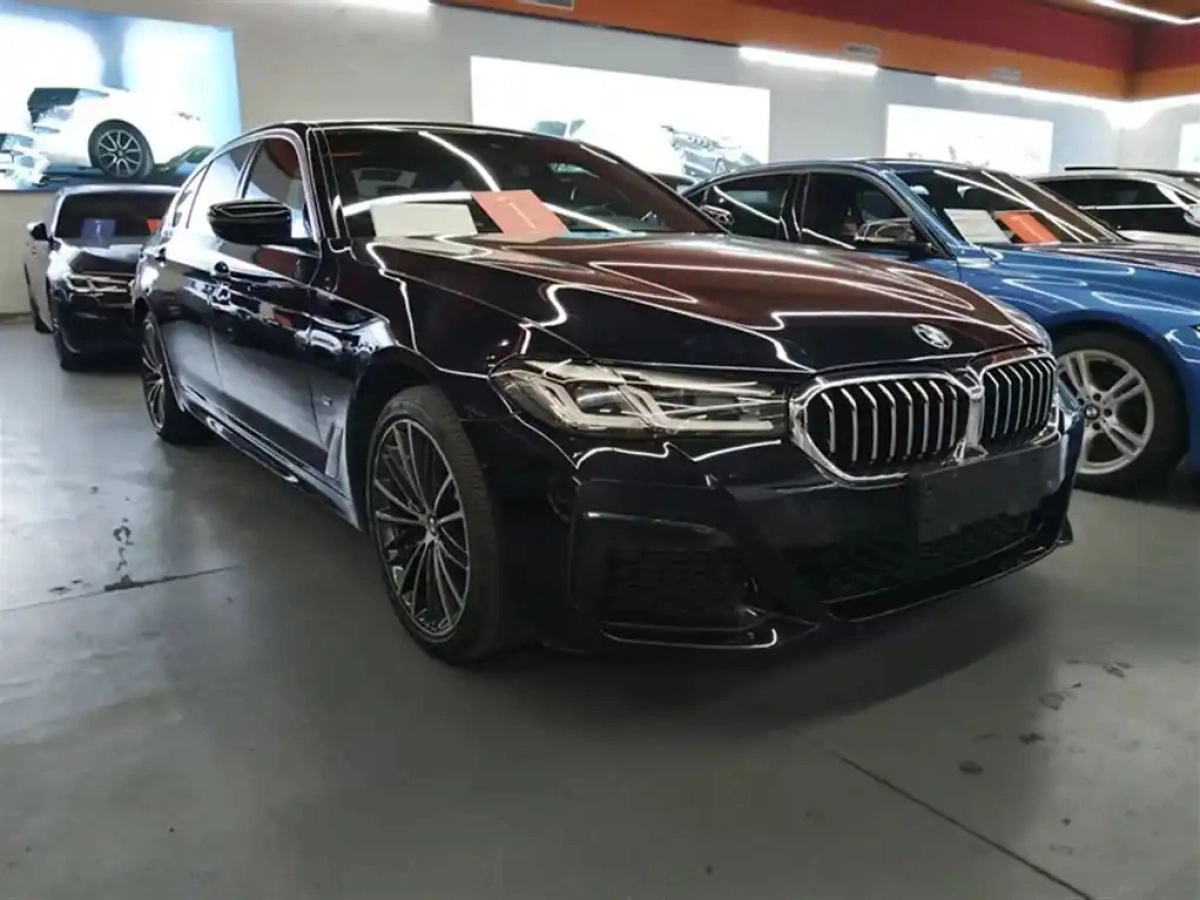 BMW 5-SERIES