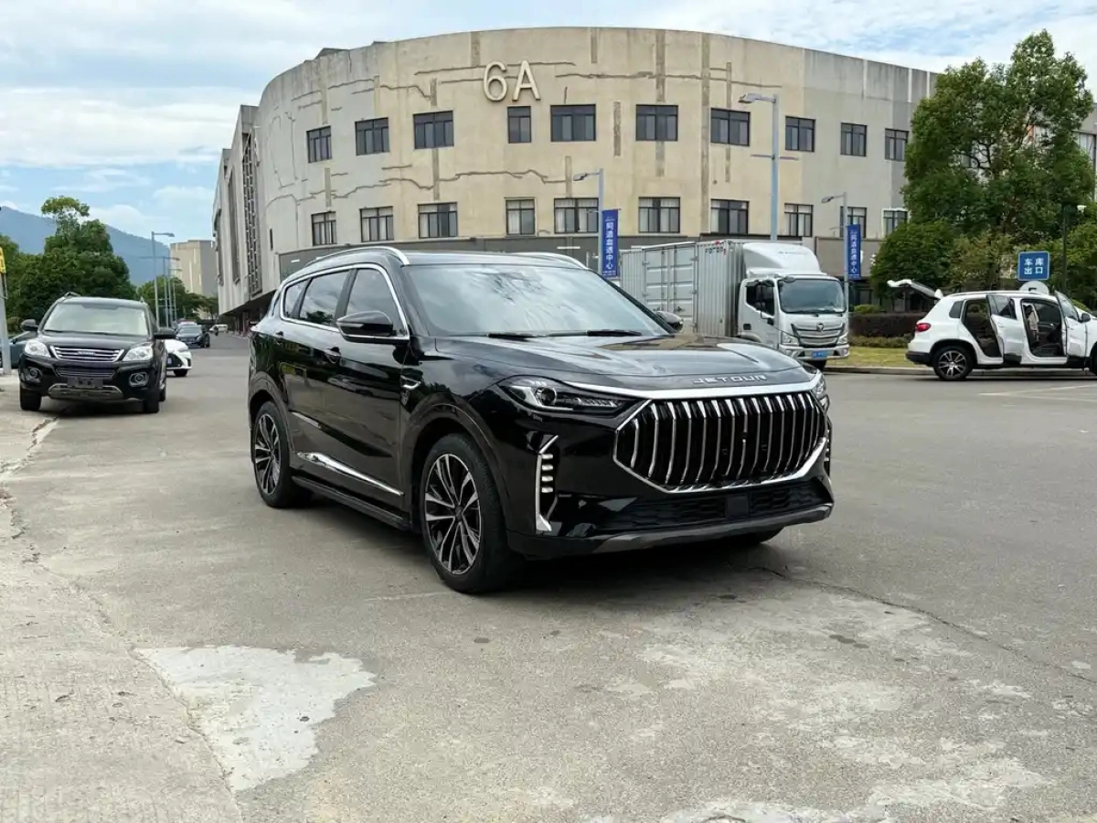 JETOUR X70 PLUS