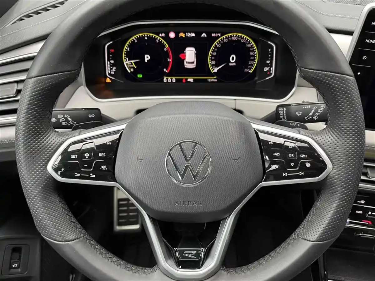 VOLKSWAGEN TAYRON
