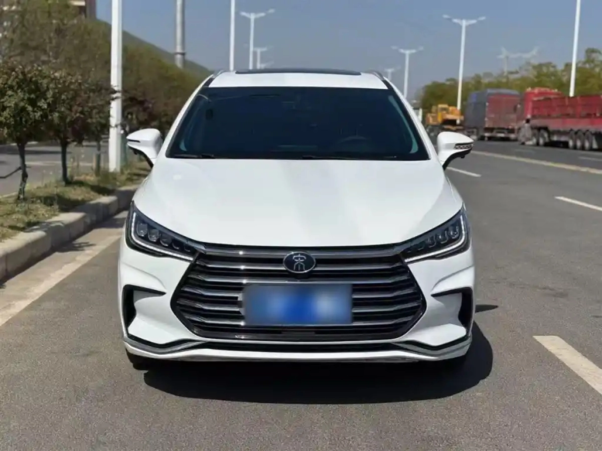 BYD SONG MAX