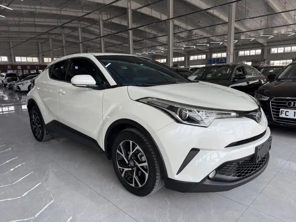 TOYOTA C-HR