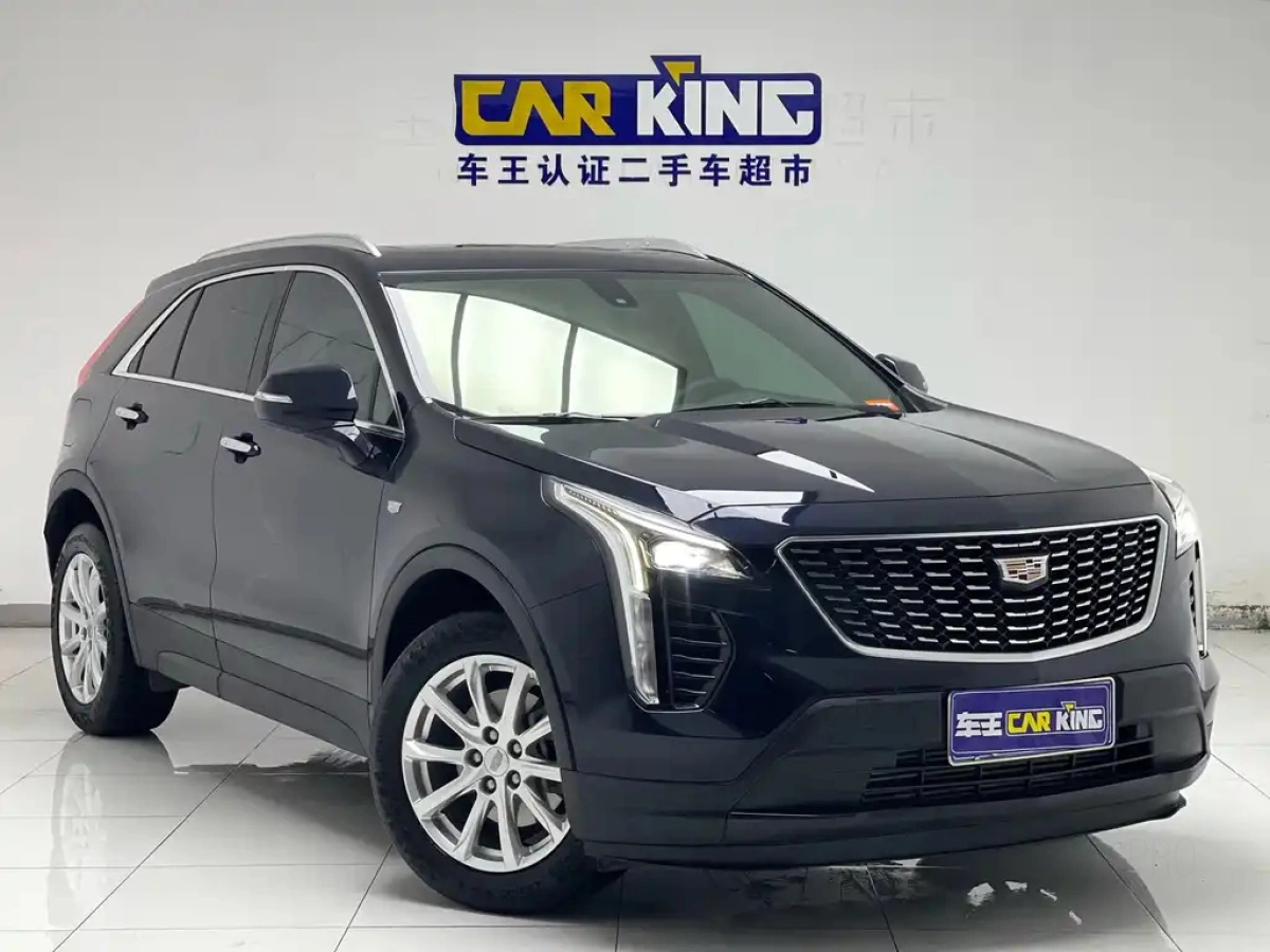 CADILLAC XT4