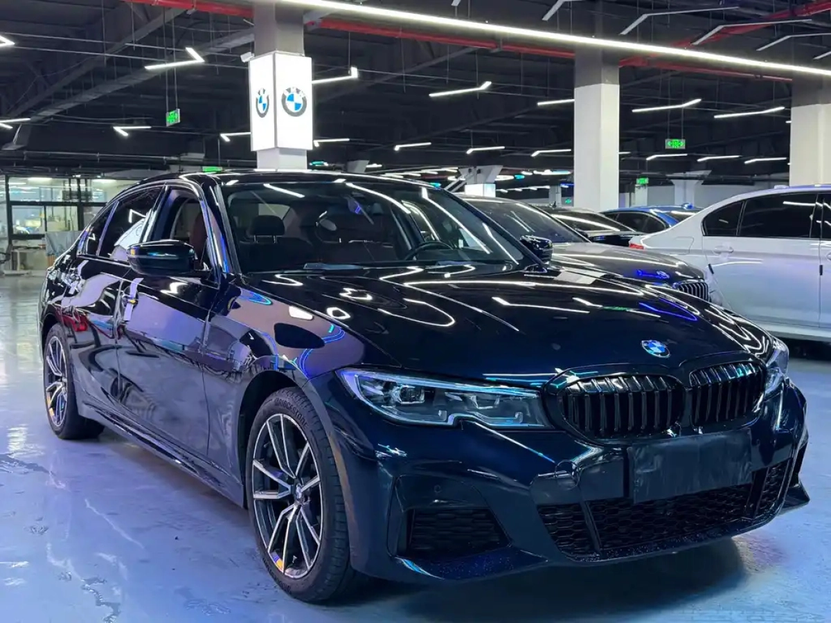 BMW 3-SERIES