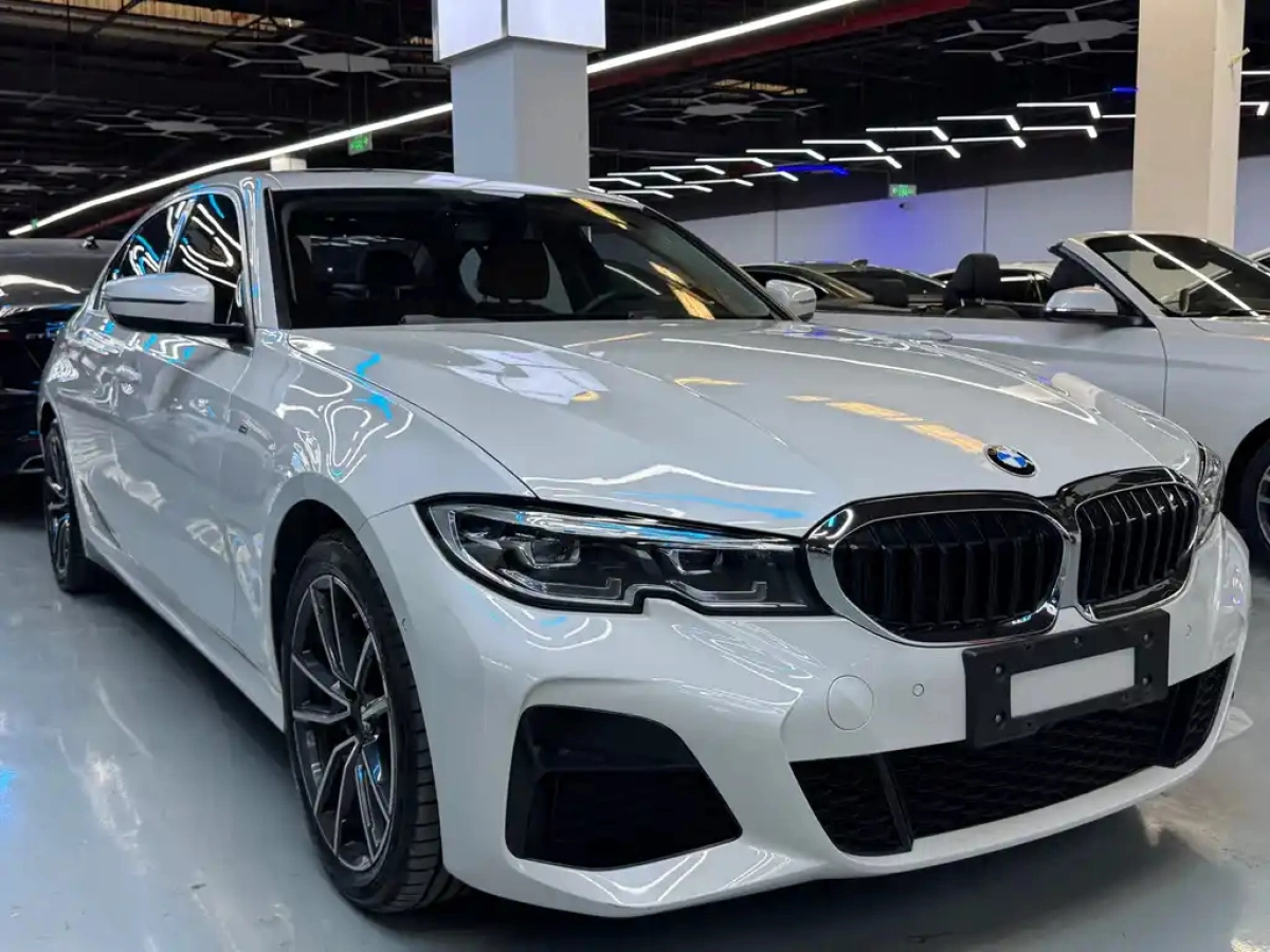 BMW 3-SERIES