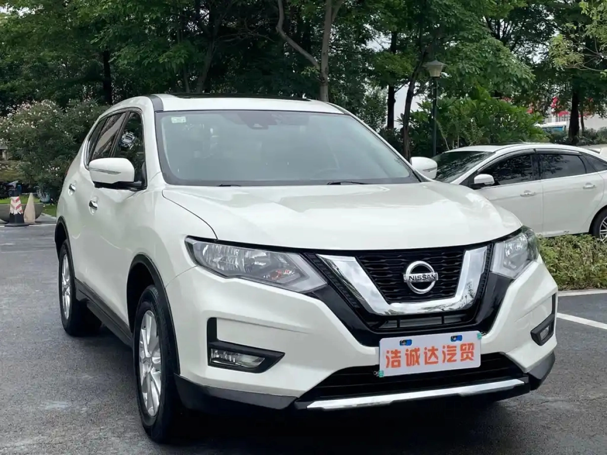 NISSAN X-TRAIL