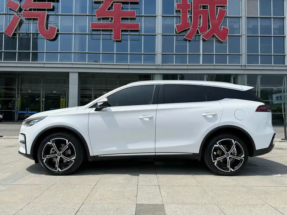 BYD TANG NEW ENERGY