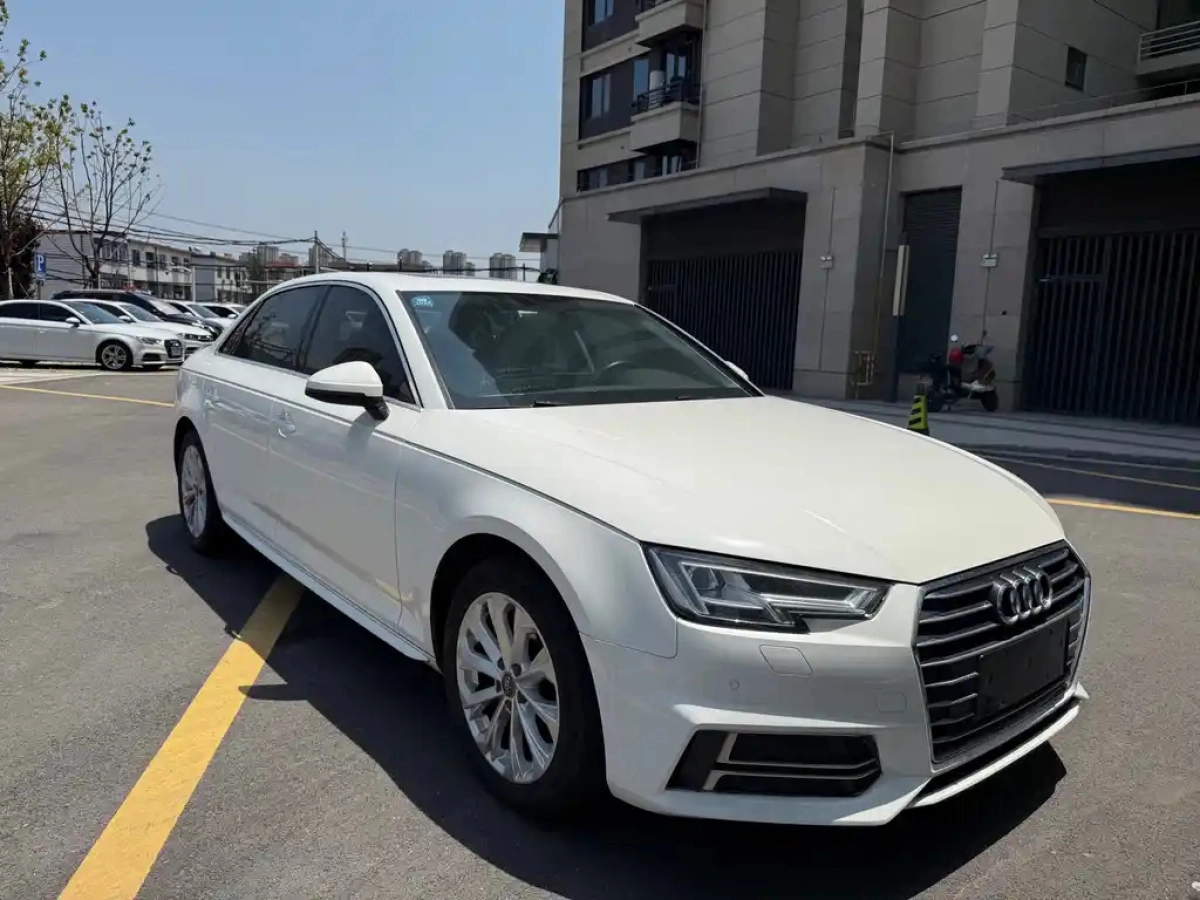 AUDI A4L