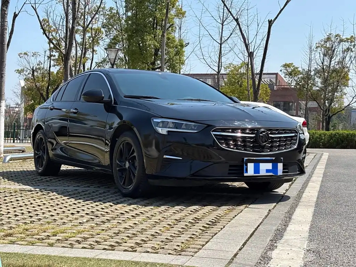 BUICK REGAL