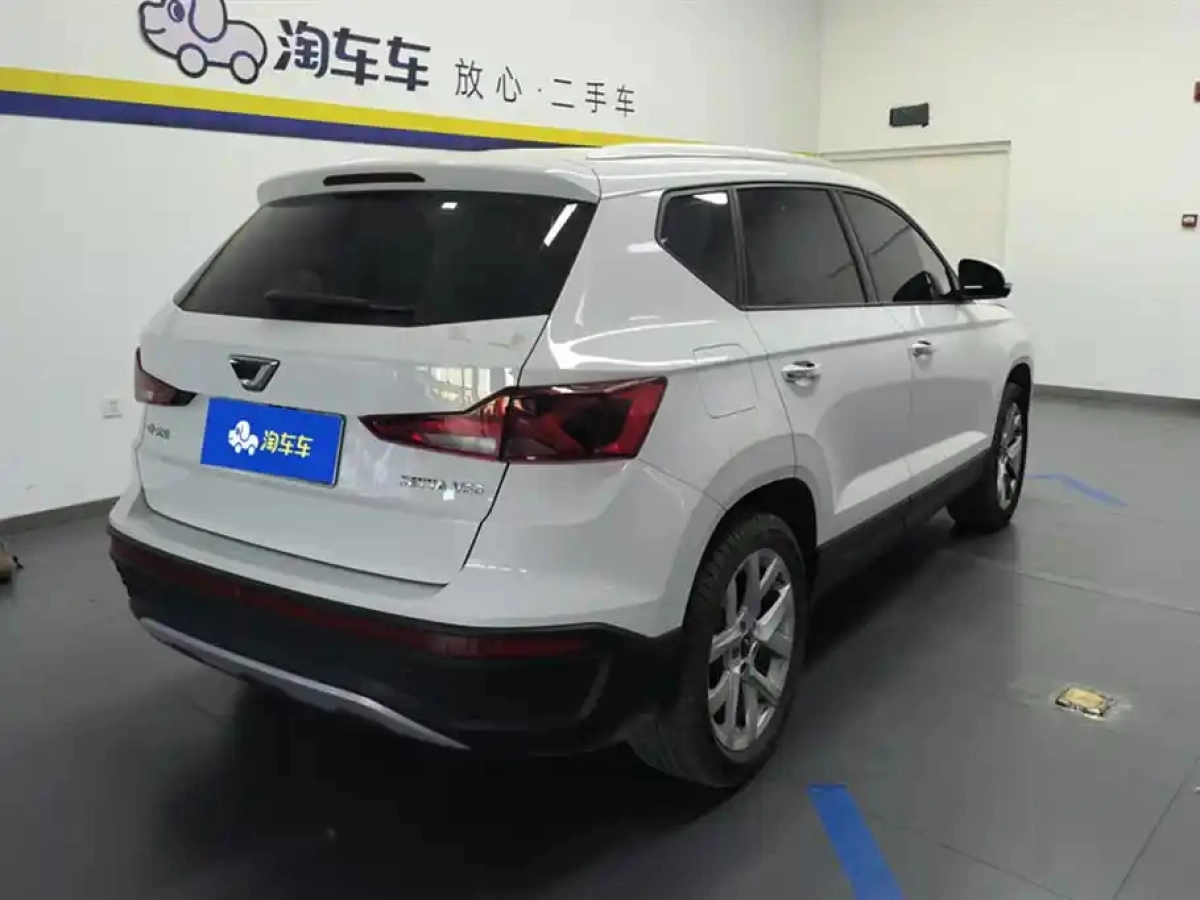 JETTA VS5