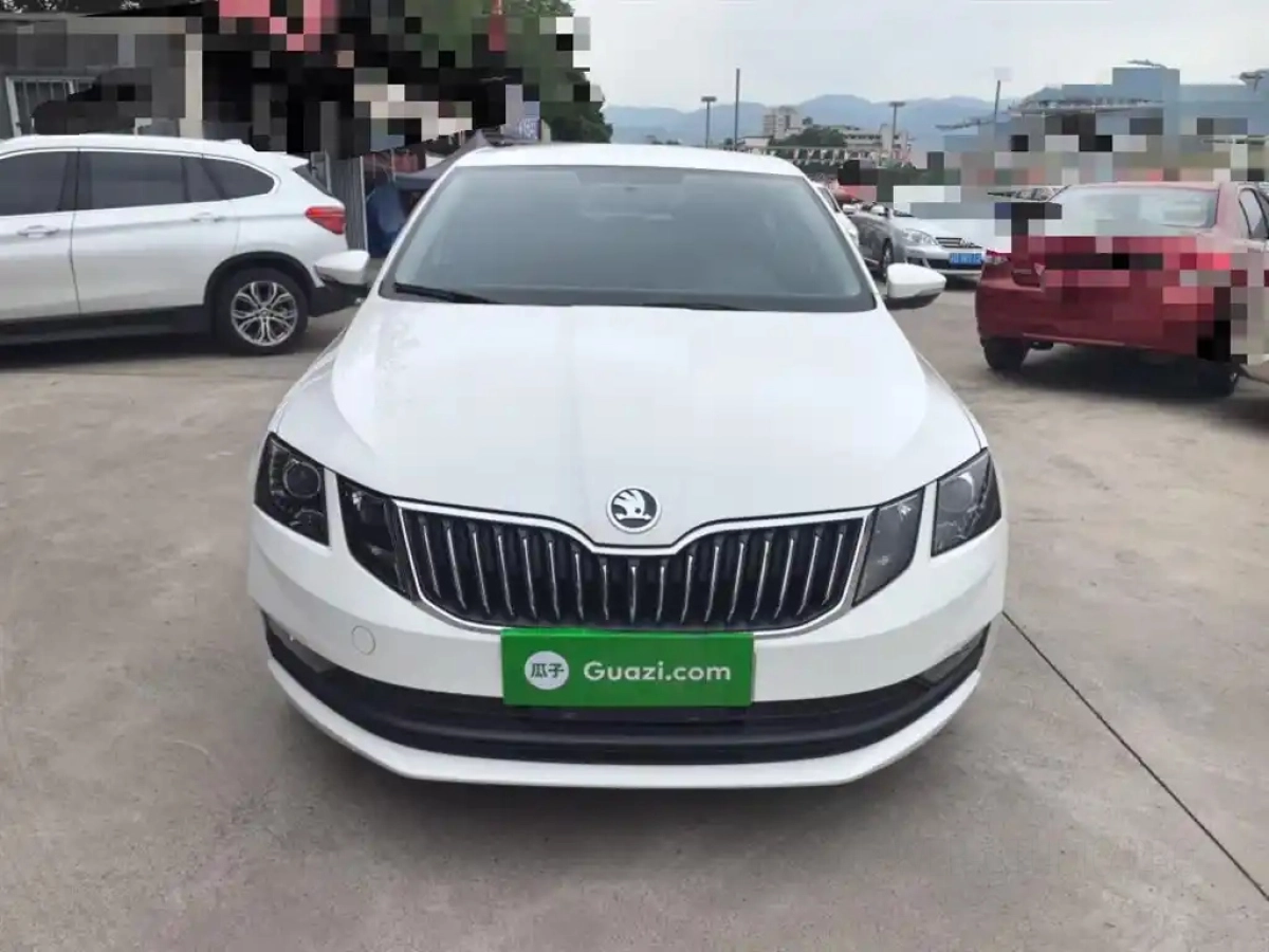 SKODA OCTAVIA
