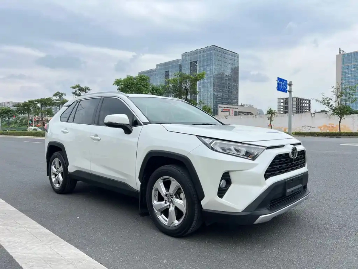 TOYOTA RAV4 RONGFANG