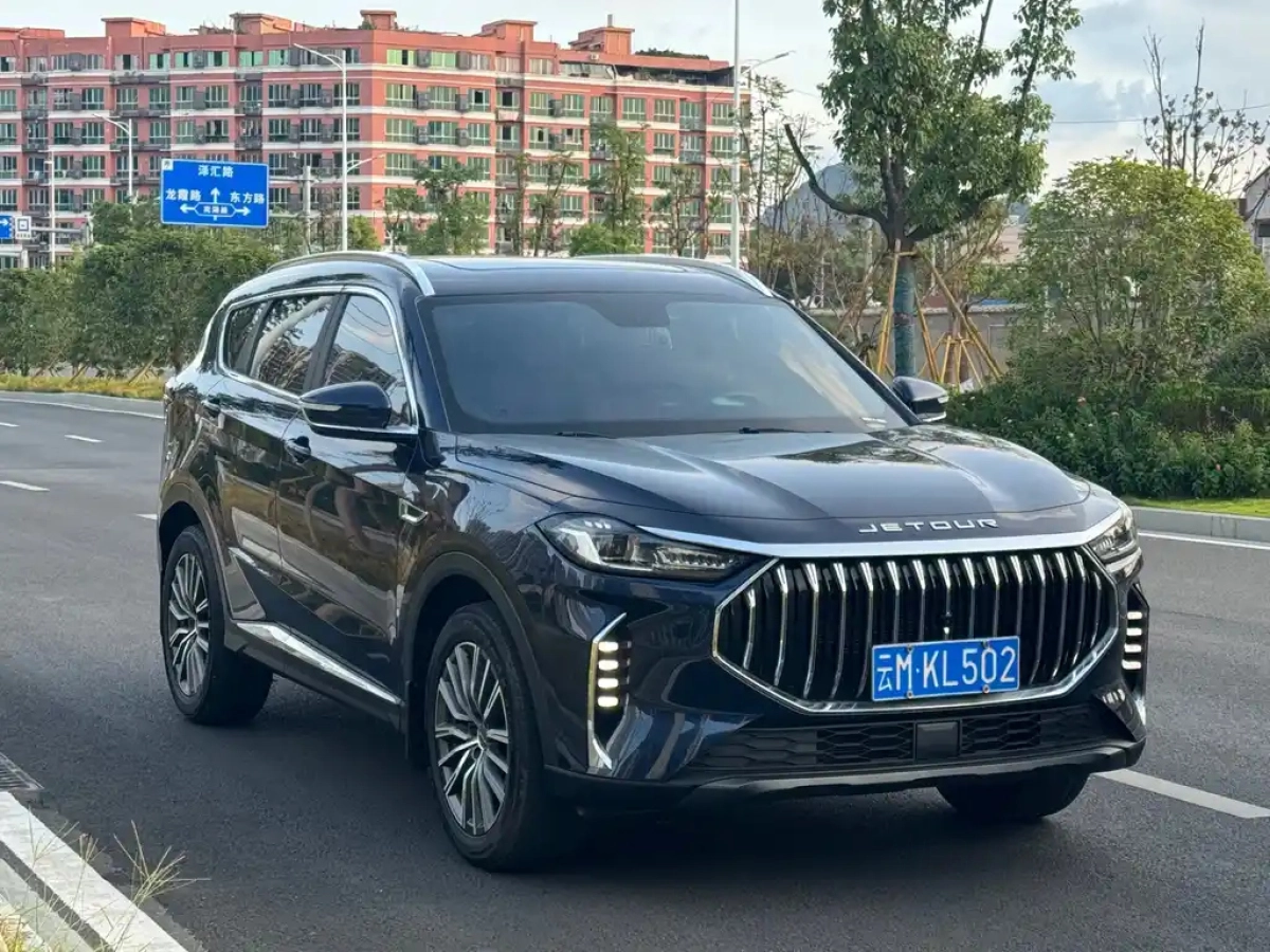 JETOUR X70 PLUS