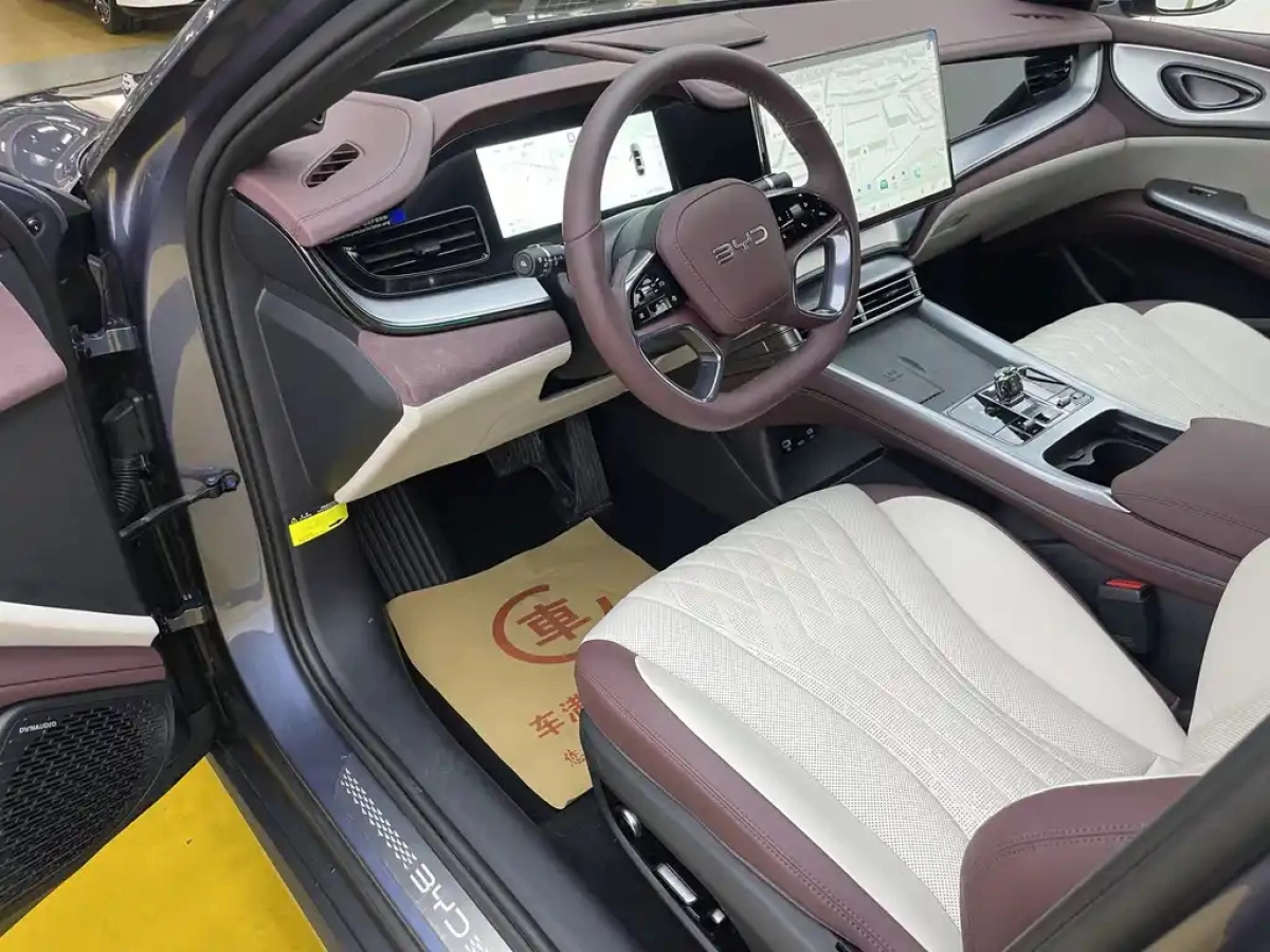 BYD SEAL 07 DM-I