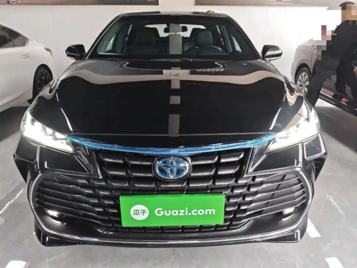 TOYOTA AVALON
