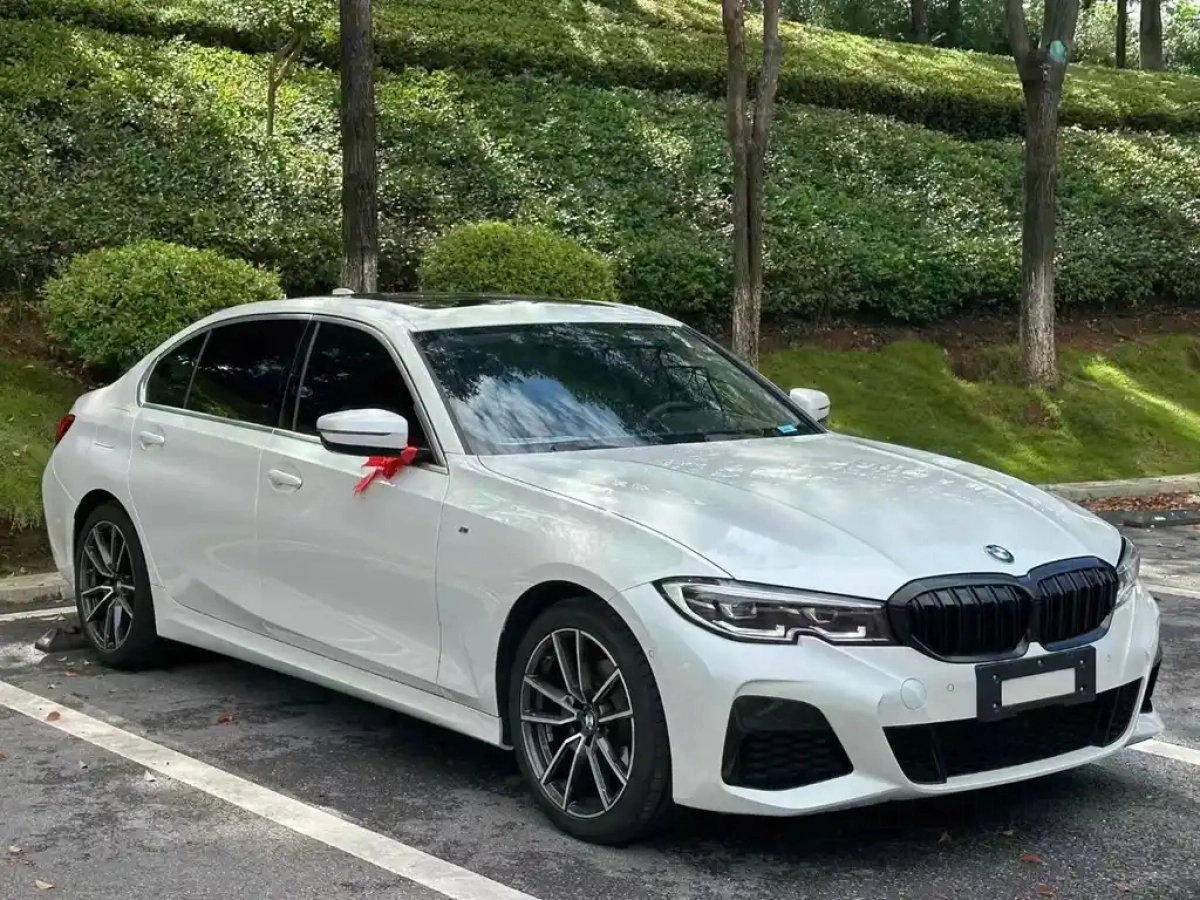 BMW 3-SERIES