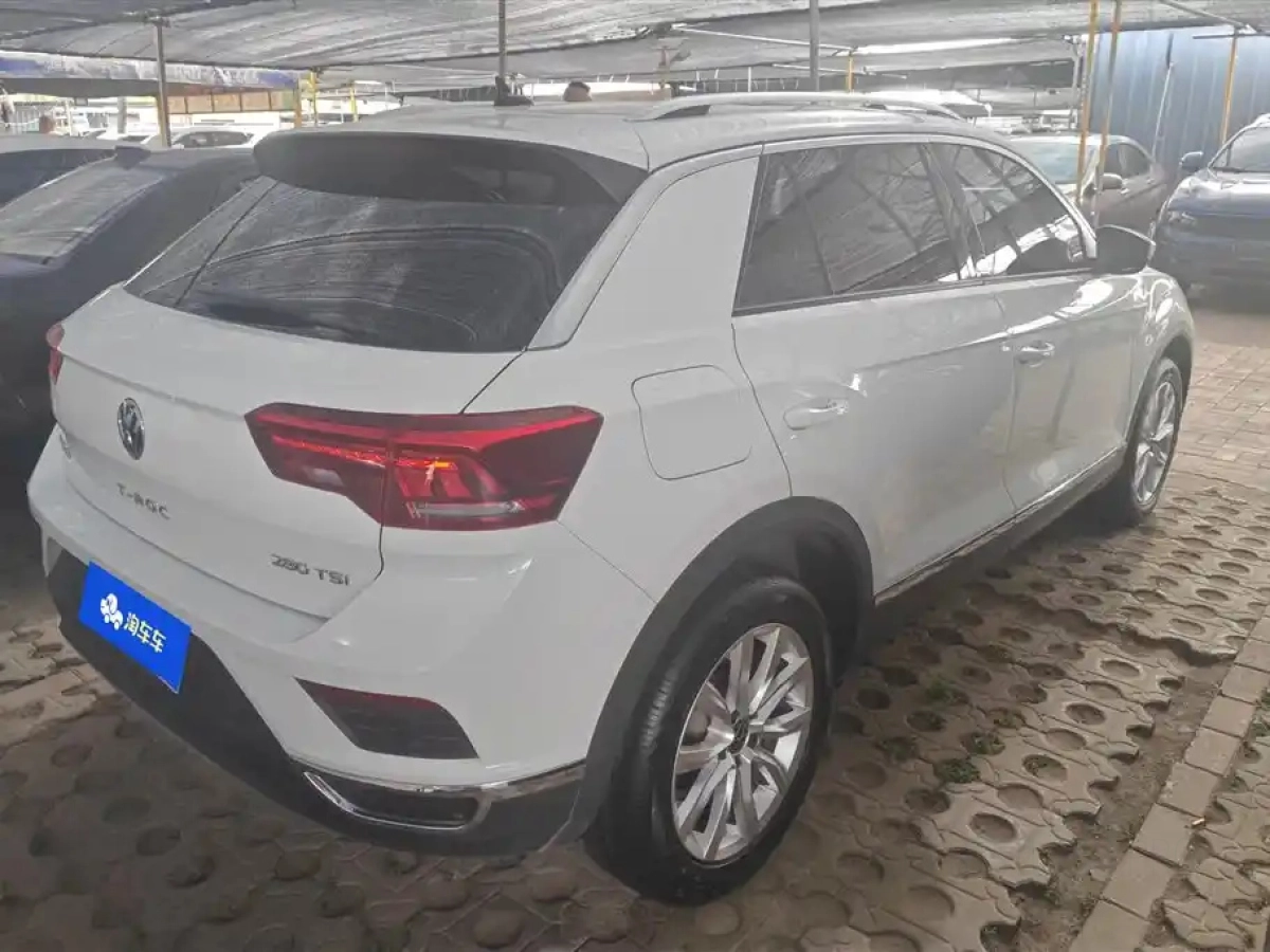 VOLKSWAGEN T-ROC TANGE