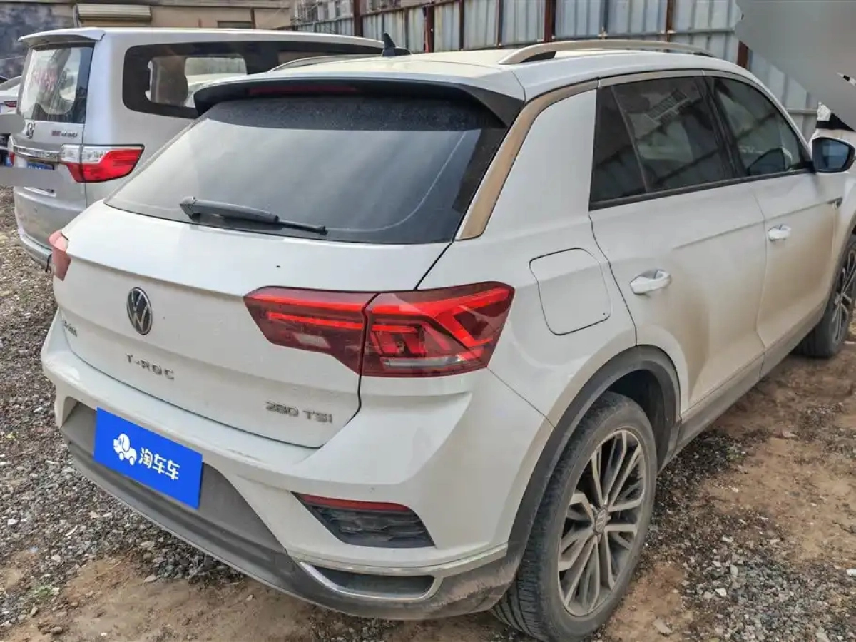 VOLKSWAGEN T-ROC TANGE