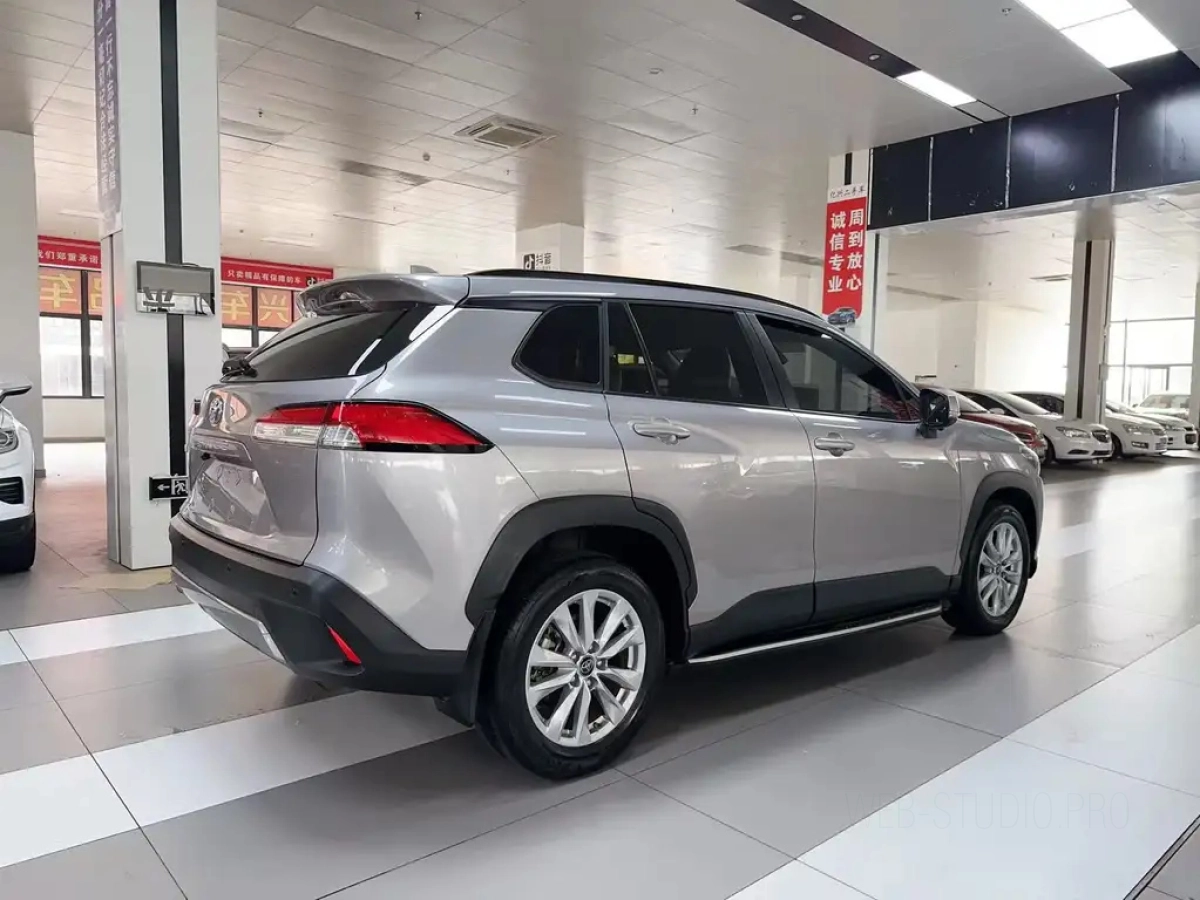 TOYOTA COROLLA CROSS