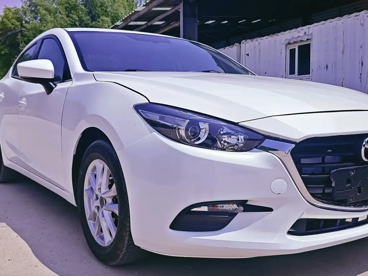 MAZDA 3 AXELA