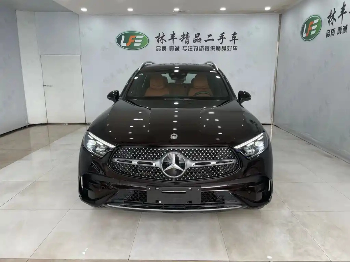 MERCEDES BENZ GLC
