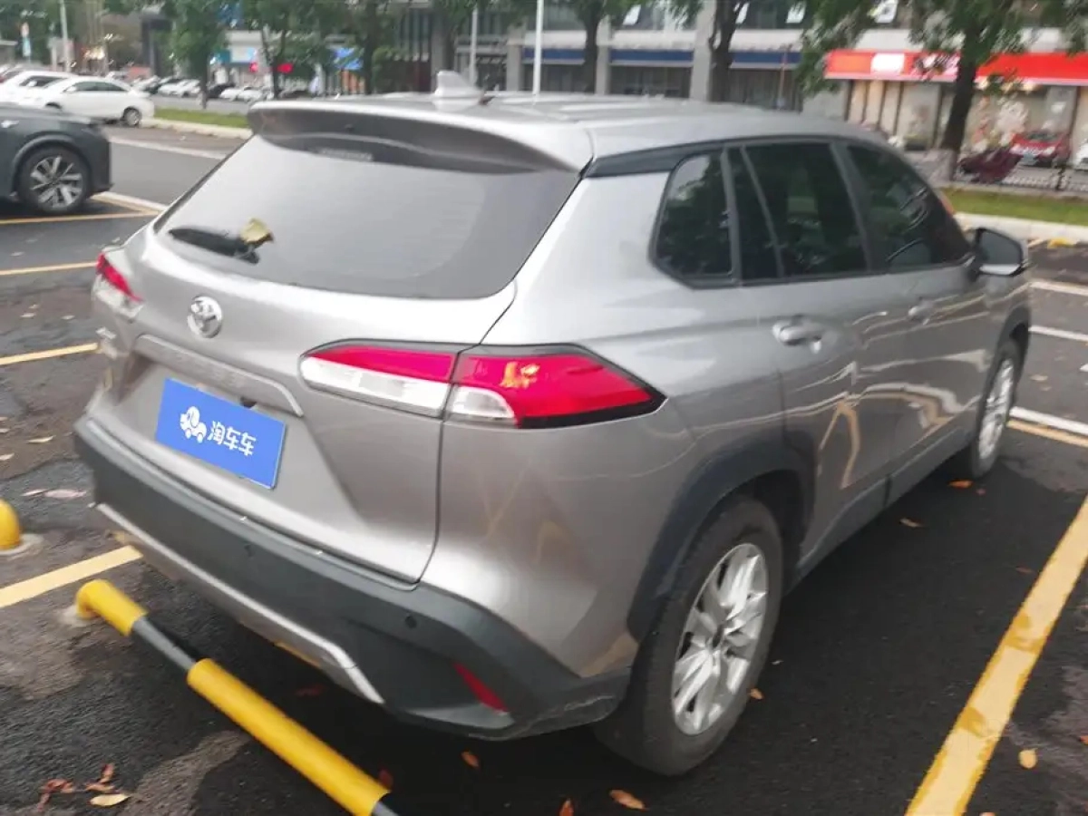 TOYOTA COROLLA CROSS