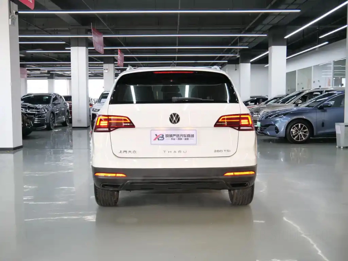 VOLKSWAGEN THARU