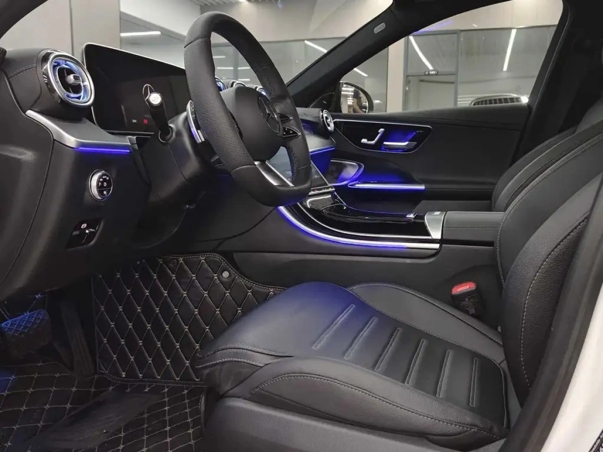 MERCEDES BENZ C-CLASS