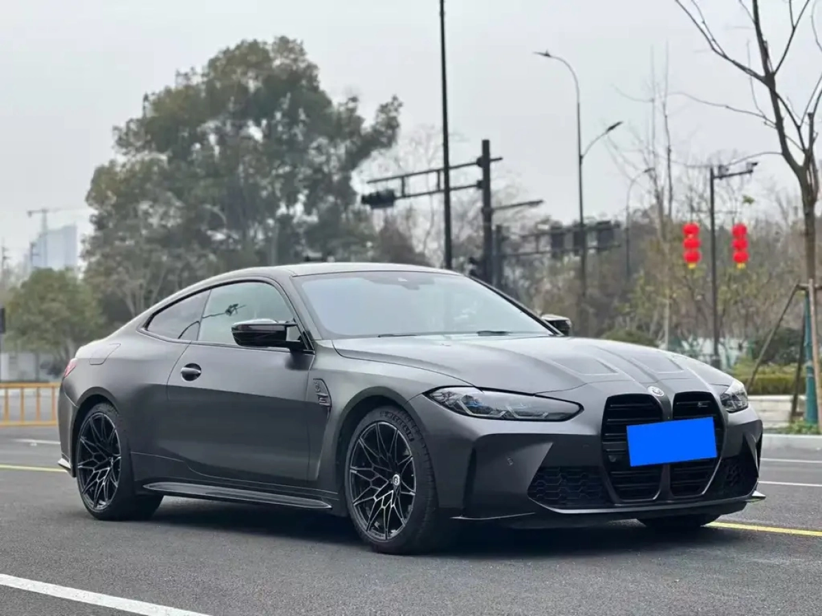 BMW M4