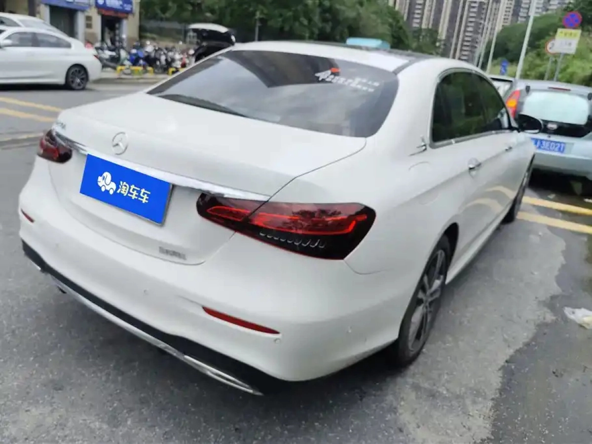 MERCEDES BENZ E-CLASS