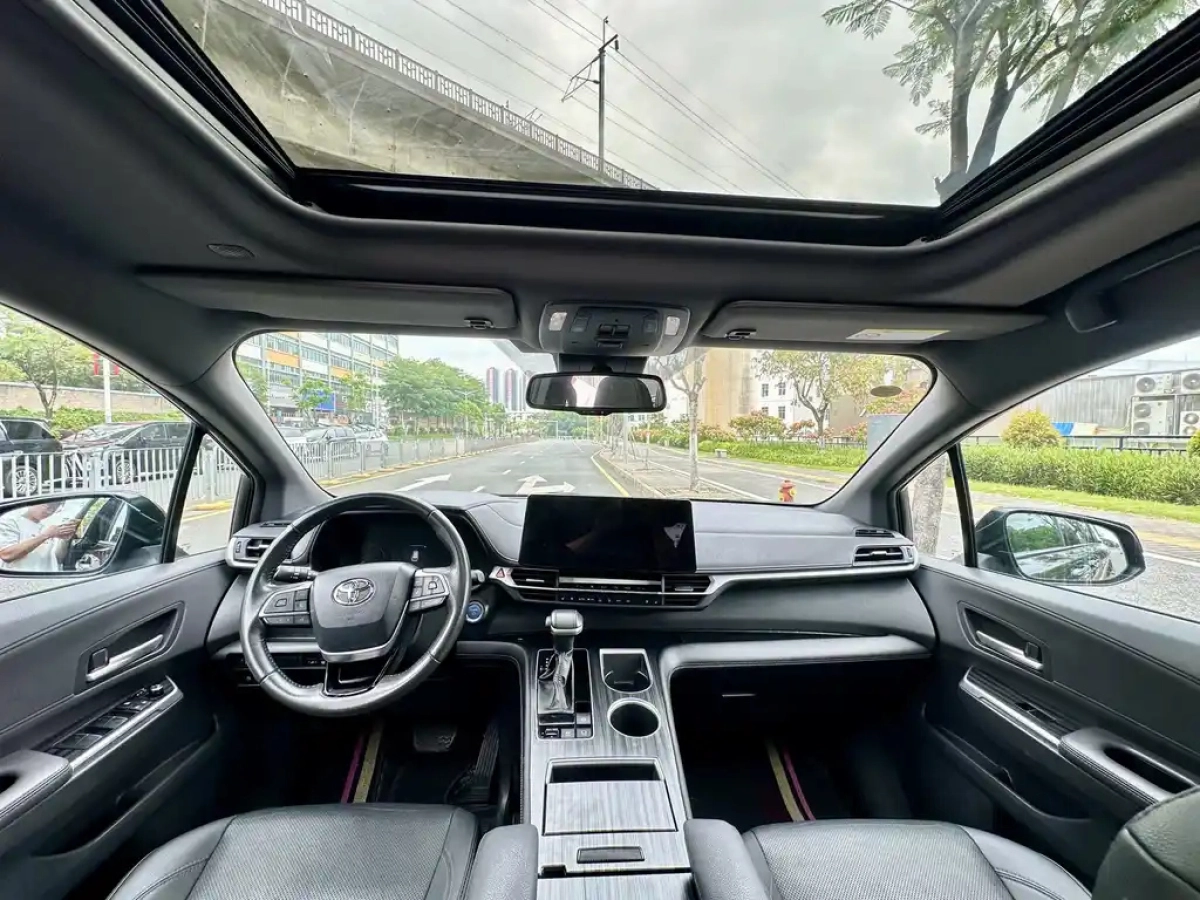 TOYOTA SIENNA SIENNA