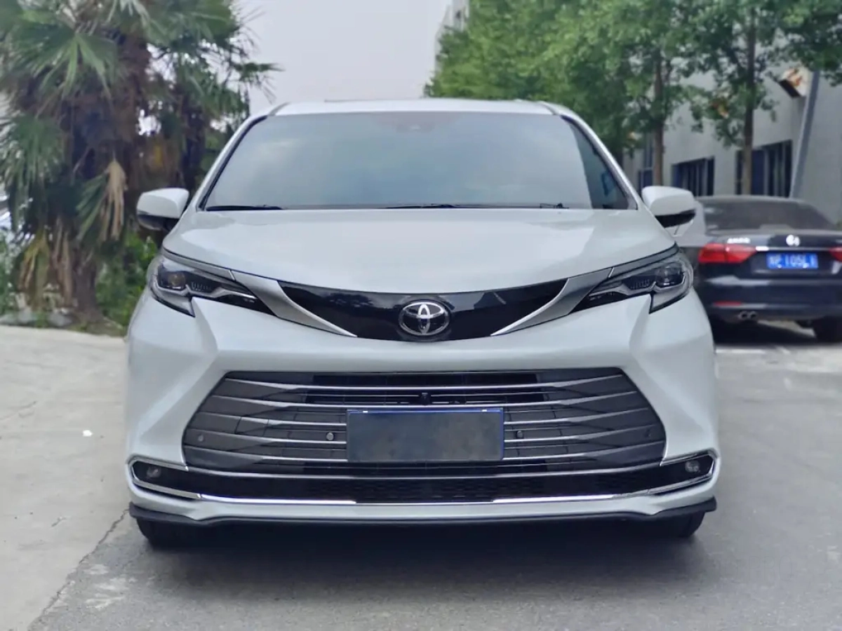 TOYOTA SIENNA SIENNA