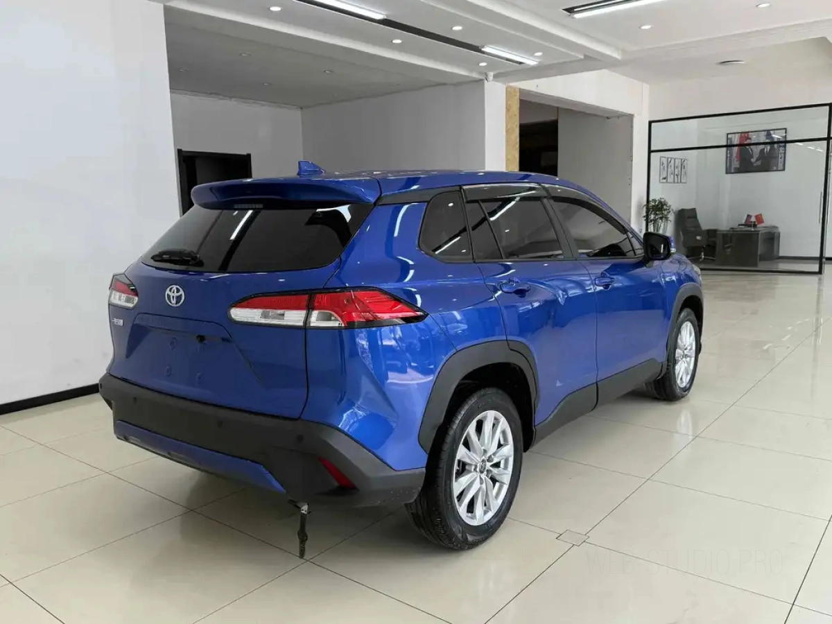 TOYOTA COROLLA CROSS