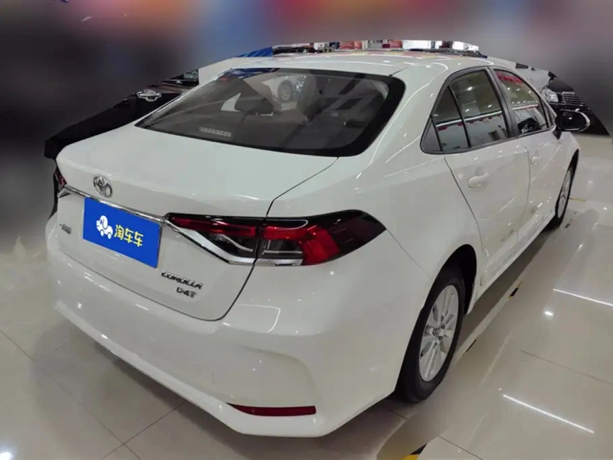 TOYOTA COROLLA